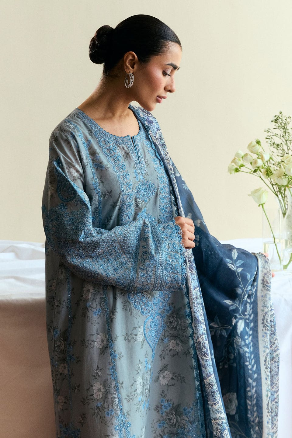 COCO By Zara Shahjahan Fleuron-D6